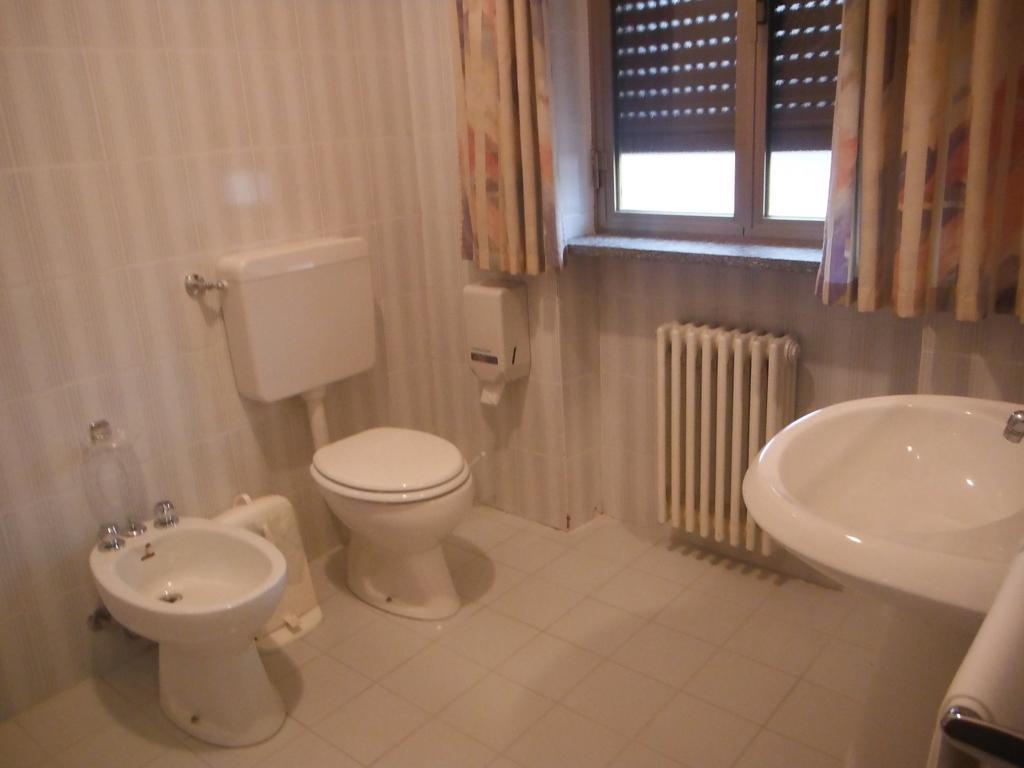 Hotel Mochettaz Aosta Szoba fotó