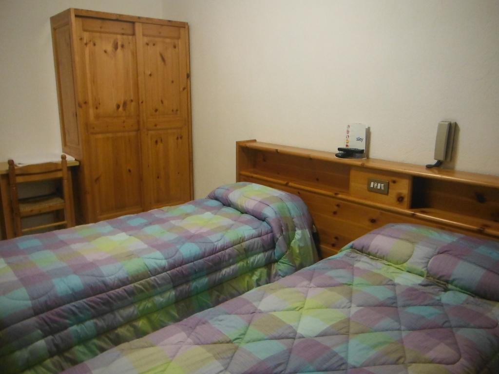 Hotel Mochettaz Aosta Kültér fotó